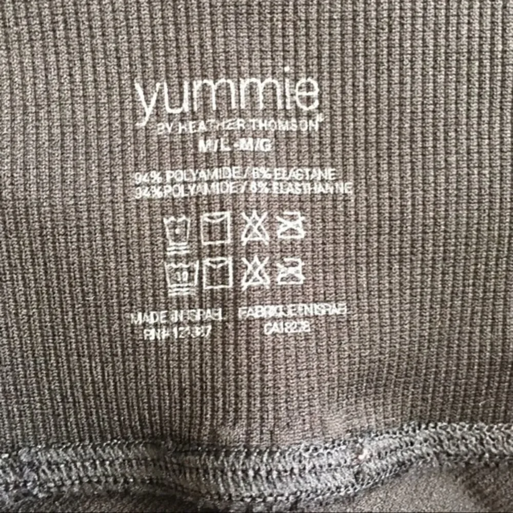Yummie by Heather Thomson Capri Sliming Legging - Picture 3 of 5